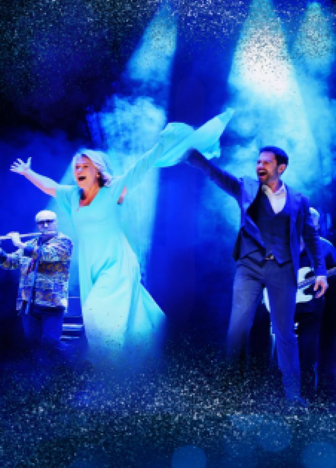 Антон и Виктория Макарские